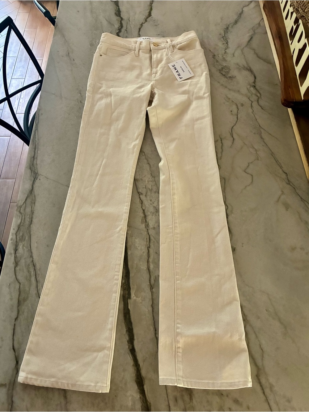Frame Denim Wide Leg Jeans in Cream